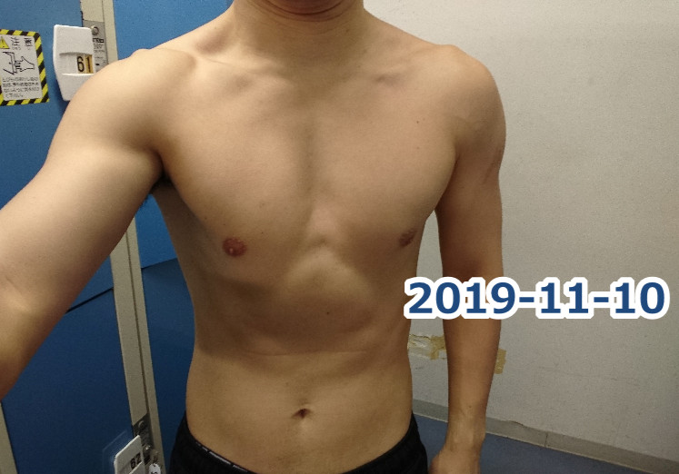 インクラインプレスで大胸筋と三角筋も鍛える